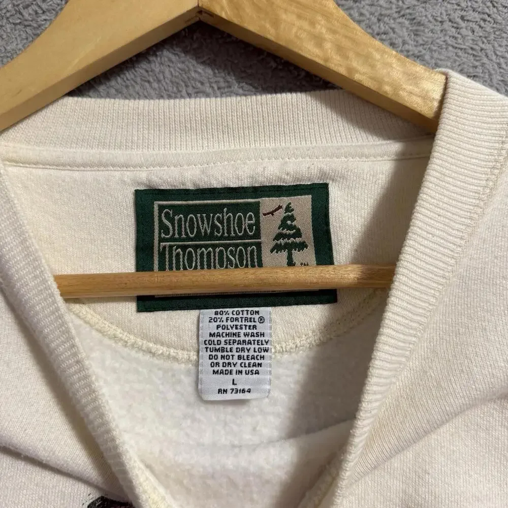 Vintage Snowshoe Santa Claus Graphic Sweatshirt Men’s - Picture 5 of 6